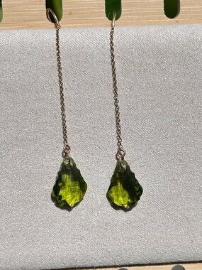 Swarovski Crystal Peridot Baroque 14k Gold Filled 2” Chain Threader Earrings